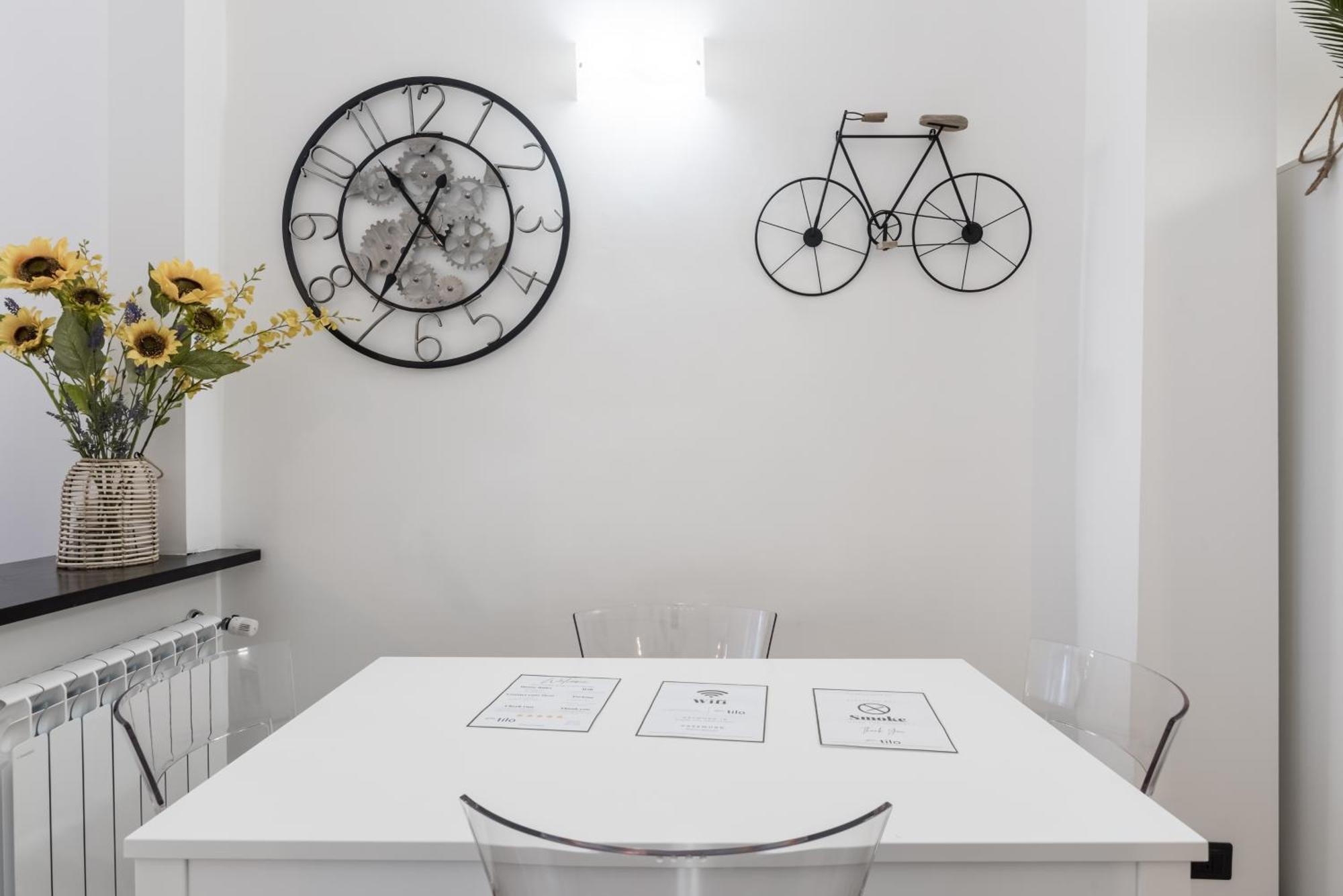 Acquario 5 Minuti, 1Br , Free A-C, Wifi & Netflix "City Center" By Tilo ジェノヴァ エクステリア 写真