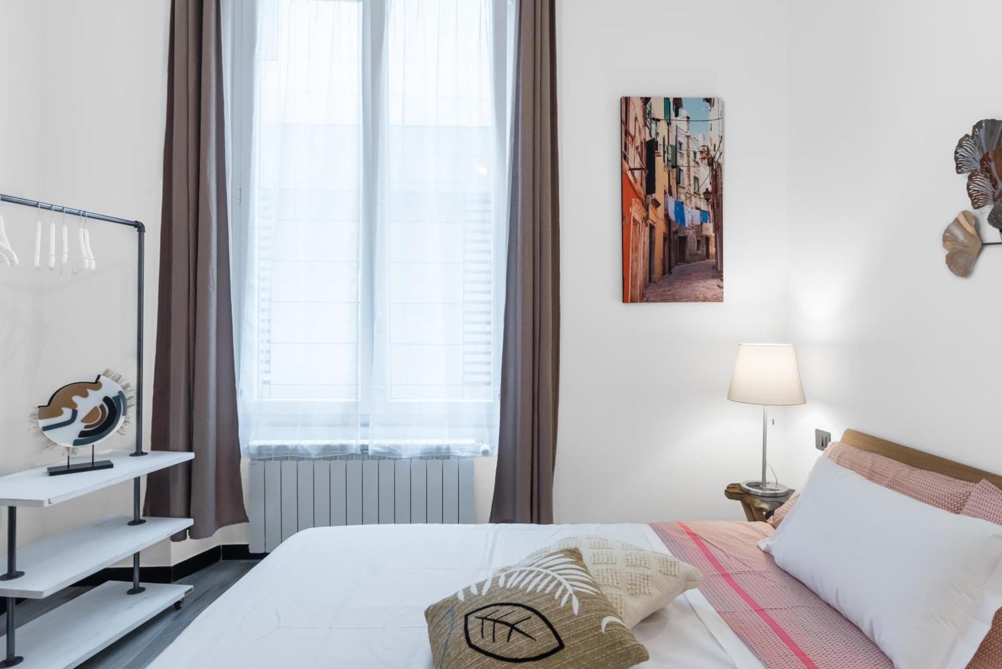 Acquario 5 Minuti, 1Br , Free A-C, Wifi & Netflix "City Center" By Tilo ジェノヴァ エクステリア 写真
